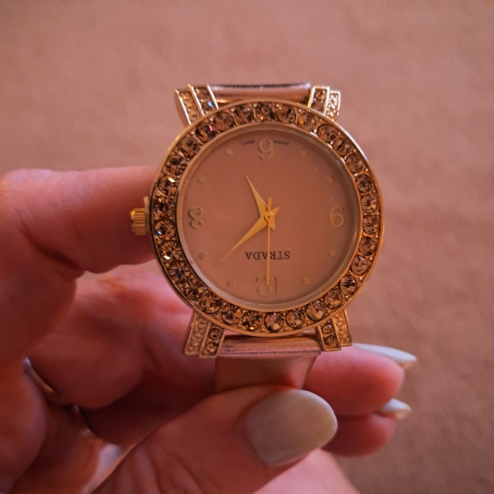 Woman's Rhinestone Accent Dress Watch